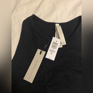 Aritzia NWT Shirt